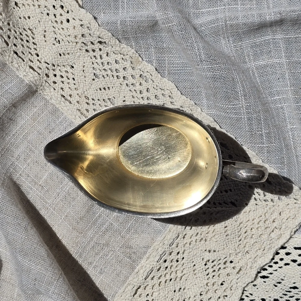 Old English Reproduction Elegant Silver Plated Creamer with Floral Design - Picture 5 of 9